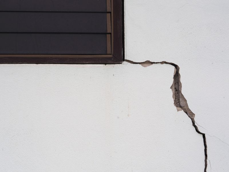 Cracks in Walls